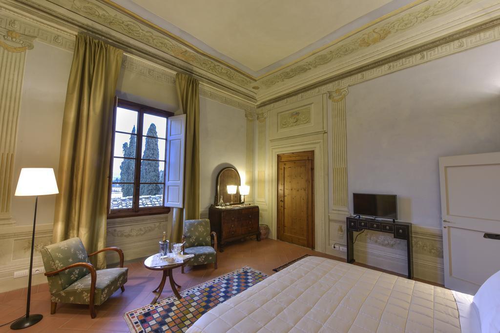 피렌체 Torre Dei Lari Residenza D'Epoca B&B 객실 사진